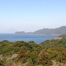 佐多岬から見下ろす海はとても綺麗だった。