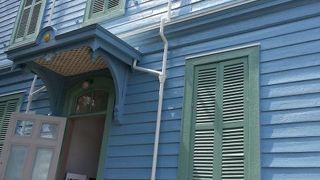 旧開智学校のすぐそばです