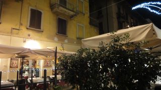 ニューアートカフェ