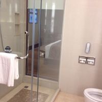 ガラス張りで部屋からも見えます(≧.≦)ご安心をブラインド付