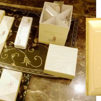 アメニティと洗面台のコンセント。日本のプラグを直接させます。