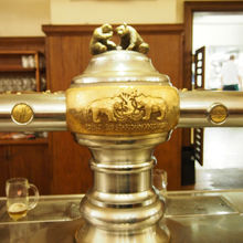 これってビールサーバーかな？