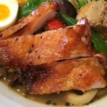 すんません、チキン一切れ食べたあとの写真です。