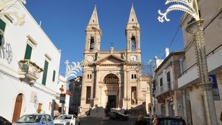 町の中心の教会