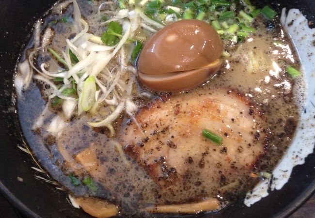 鶏白湯ラーメン