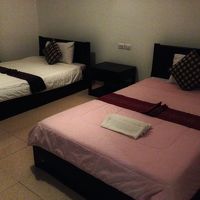 綺麗で静かな部屋でした。