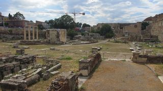 入場できませんでしたが・・・