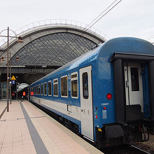 ドレスデンからベルリンまでまさかのバス移動