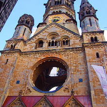 どこが正面だか分からず色んなところから撮影しちゃいました