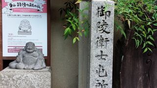 エピソードは暗い