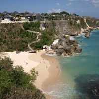 ビーチに下りる階段からの景色