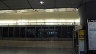 バスではないです。