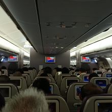 機内