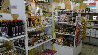 店頭にはメガネ