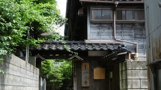 まさに忍者屋敷