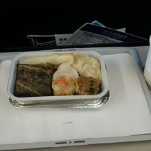 點心の機内食