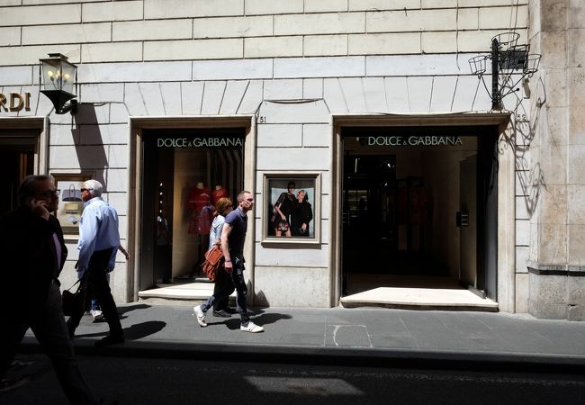 ドルチェ ガッバーナ コンドッティ通り店 クチコミ アクセス 営業時間 ローマ フォートラベル