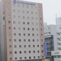 ヨドバシカメラ隣