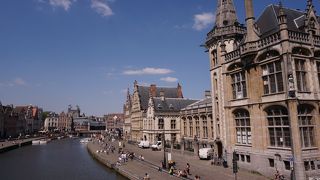 コーンレンレイの対岸