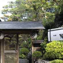 この純和風旅館な雰囲気が良いです