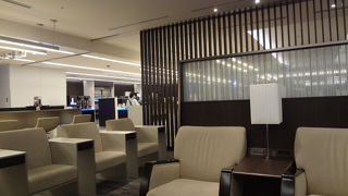 食べ物は少ないです