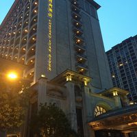 豪華なホテルです