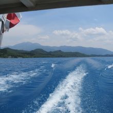 遠くに見えるは秋田駒ケ岳。