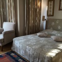 窓もたくさんあって明るいお部屋でした