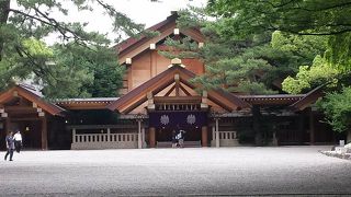 とても広い境内