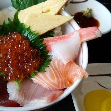 7月 海鮮丼