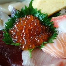 7月 海鮮丼