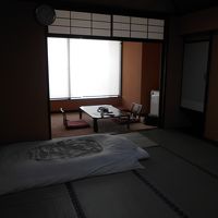 部屋はいるとお布団用意してあります