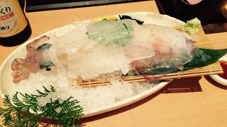 イカの活き造りが食べられます
