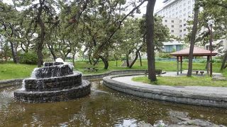 目立たない場所にある