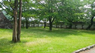 明治初年まではここに櫓がありました