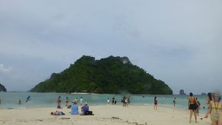 ４島めぐりで最初に訪れた島です