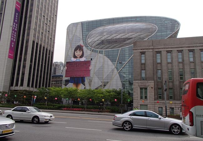 栗谷路３通りでございます