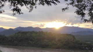 伝説の仙人がつくった古都を一望