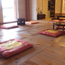 ４Ｆ「サランバン」