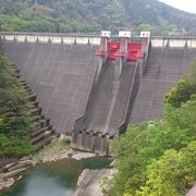 霊峰石鎚の麓です。