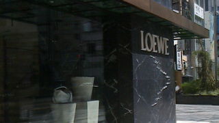 一流ブランドの革のなめらかさを。