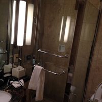 シャワーブースが別になっており、とっても快適です。