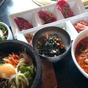 電車を眺めながら♪ヘルシー韓国料理と山形牛