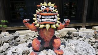 おしゃれなシーサー