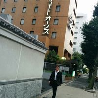 駅から近いけど、隣が高速