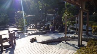 湯河原温泉、川沿いの遊歩道