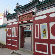 中華風な寺