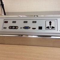 USBポートのほかアダプター不要なのが便利！