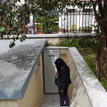 モスクの横のトイレ