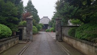 谷中銀座のすぐ近く